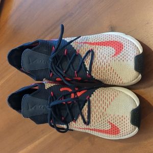 Nike 270s, woman's size 8